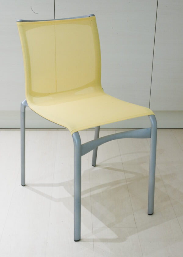 Sedia Alias modello Highframe colore giallo