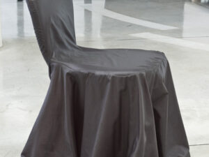 Sedia imbottita Moroso modello Doll Chair colore nero